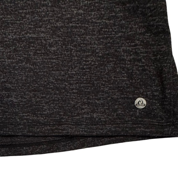 Apana Women's Top Gray Long Sleeve Keyhole Back Thumb Holes Sz Large - Picture 5 of 6